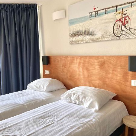 Bed and Breakfast Bed & Ontbijt Haddock Almere Exterior foto