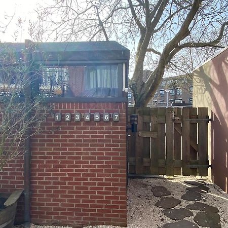 Bed and Breakfast Bed & Ontbijt Haddock Almere Exterior foto