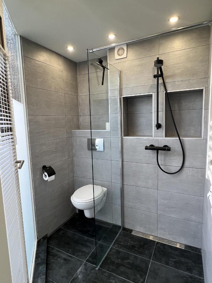 Bed and Breakfast Bed & Ontbijt Haddock Almere Exterior foto
