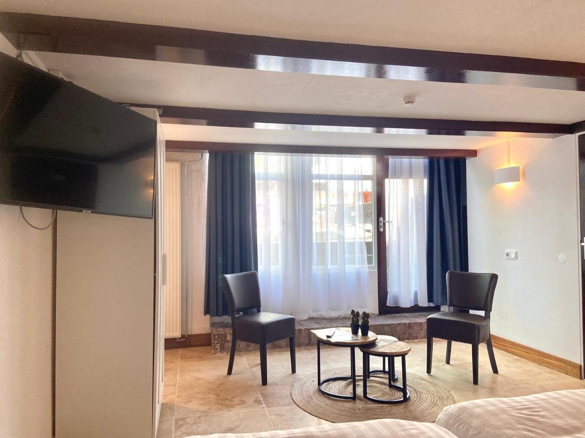 Bed and Breakfast Bed & Ontbijt Haddock Almere Exterior foto